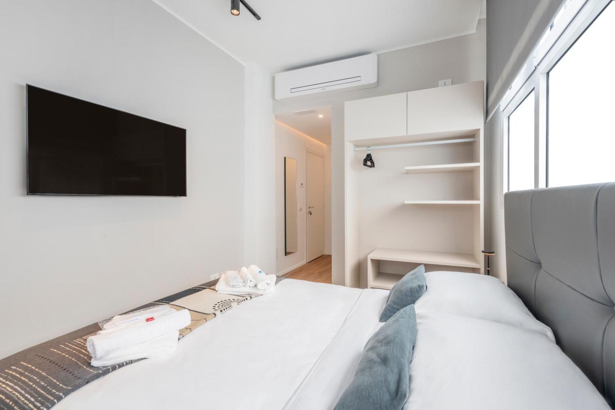 Bnbutler - Inbrera Suites - Giulianova, 1 ミラノ エクステリア 写真
