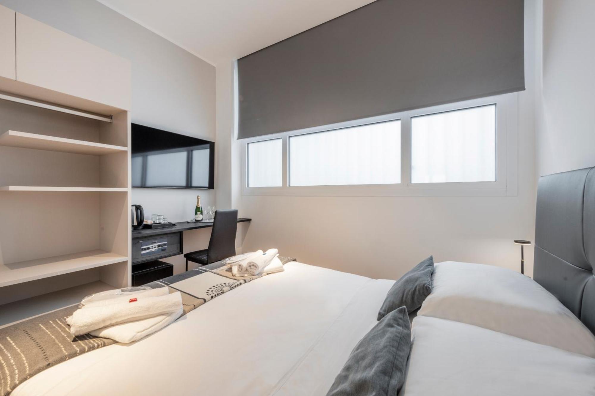 Bnbutler - Inbrera Suites - Giulianova, 1 ミラノ エクステリア 写真