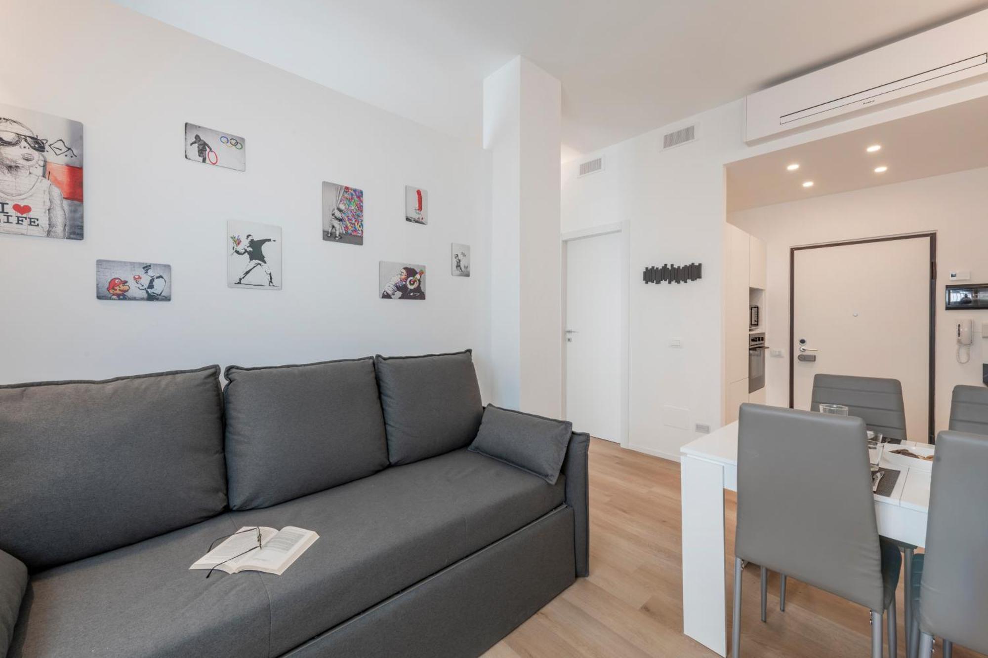 Bnbutler - Inbrera Suites - Giulianova, 1 ミラノ エクステリア 写真