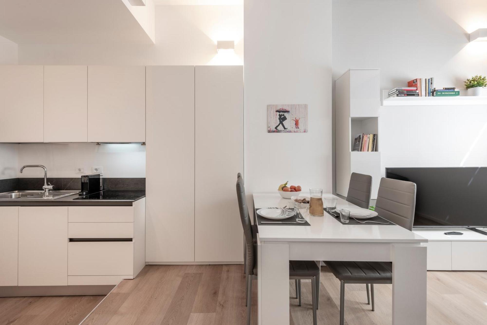 Bnbutler - Inbrera Suites - Giulianova, 1 ミラノ エクステリア 写真